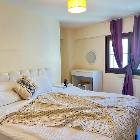 One Bedroom Apartment *